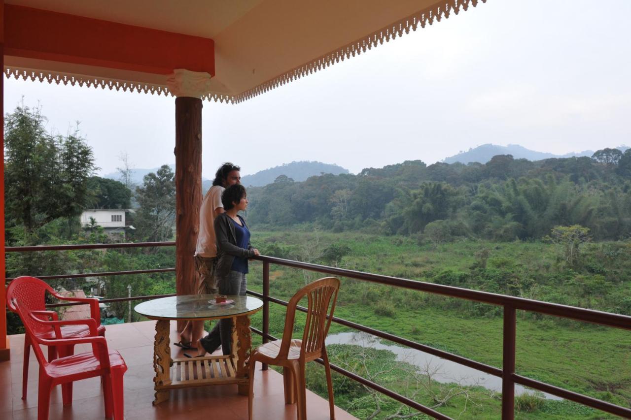Konark Homestay Теккаді Екстер'єр фото