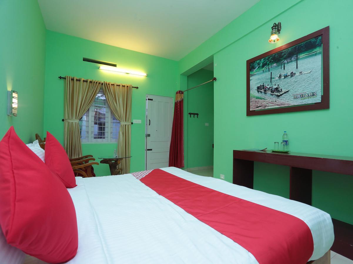 Konark Homestay Теккаді Екстер'єр фото