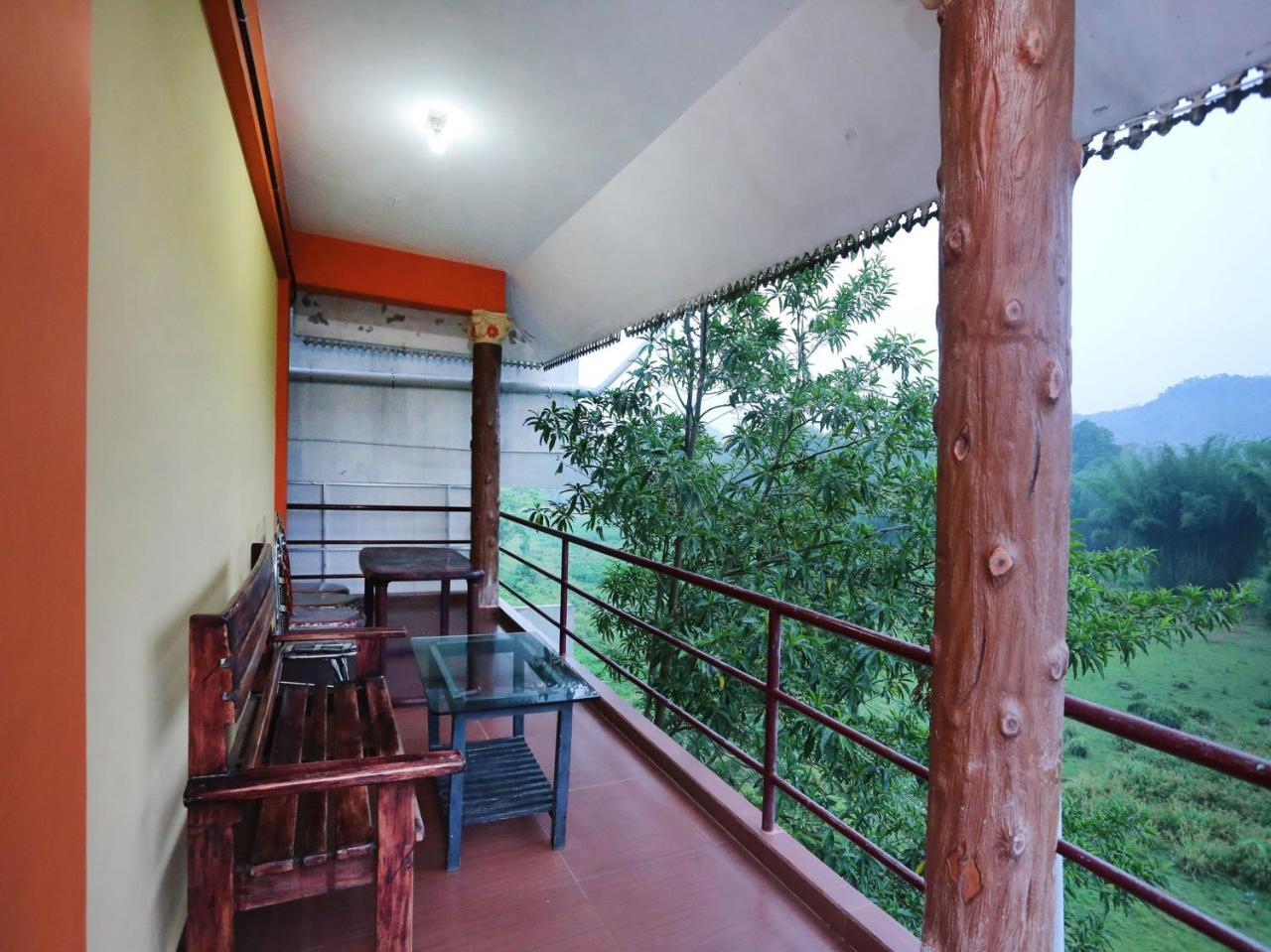 Konark Homestay Теккаді Екстер'єр фото