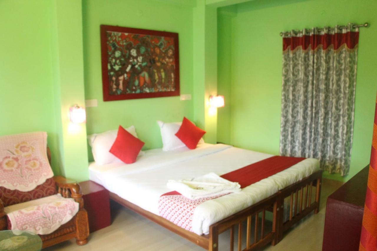 Konark Homestay Теккаді Екстер'єр фото