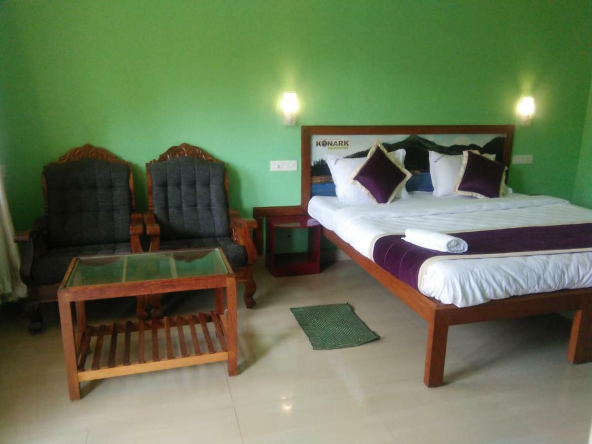 Konark Homestay Теккаді Екстер'єр фото